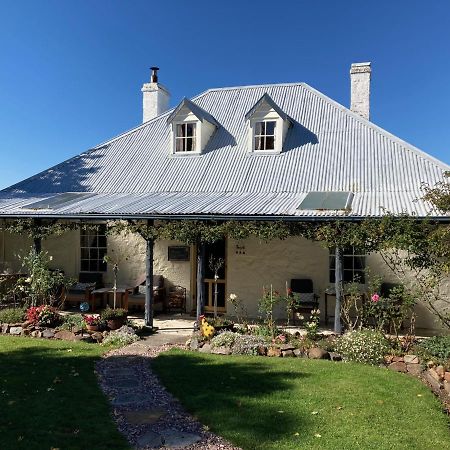Orford'S Sanda House B&B Экстерьер фото
