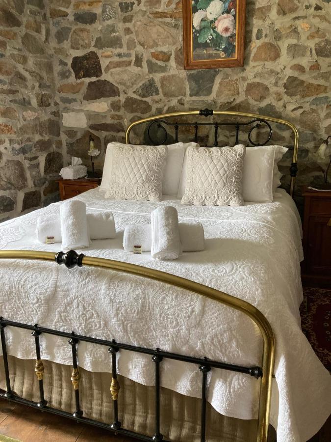 Orford'S Sanda House B&B Экстерьер фото
