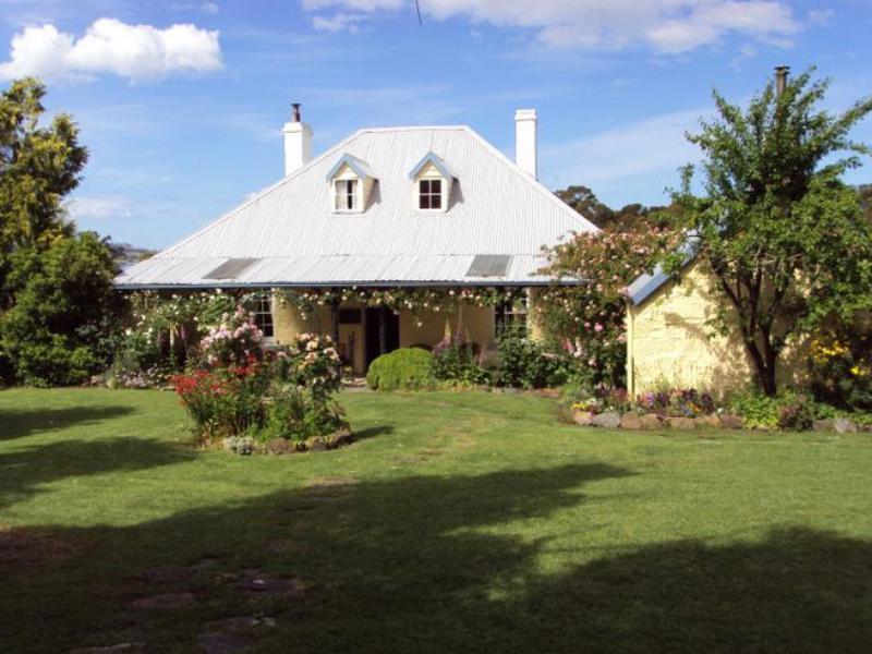 Orford'S Sanda House B&B Экстерьер фото